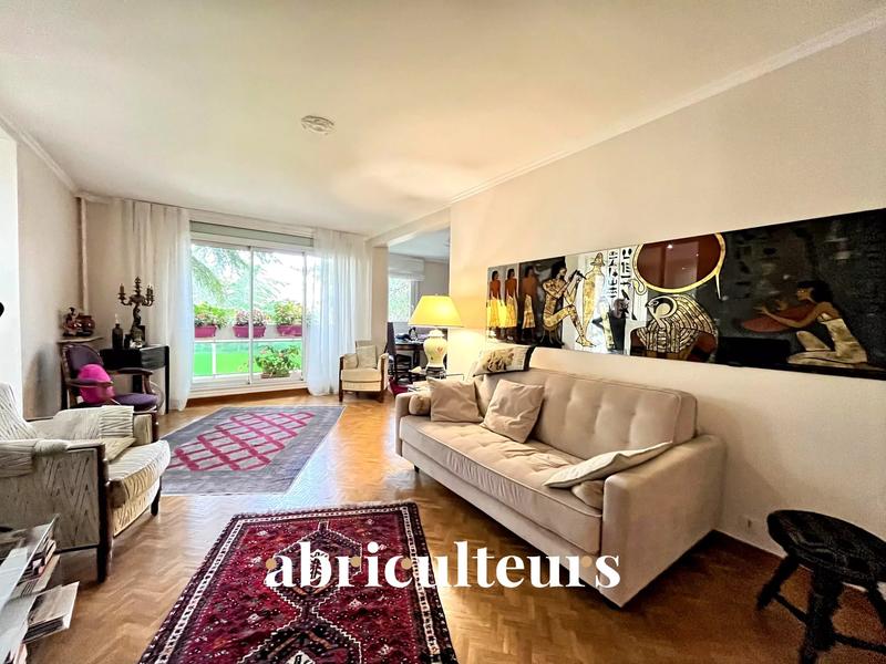 Appartement - 79 m² - 4 pièces