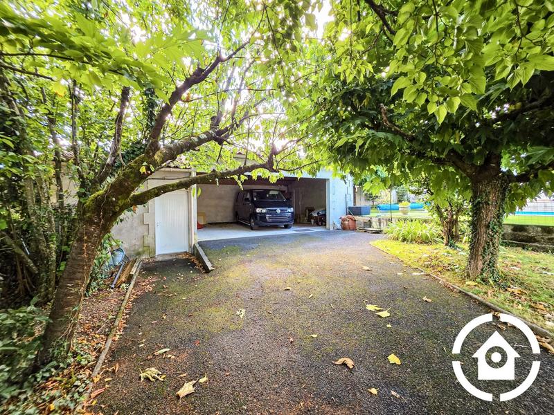 Maison - 160 m² - 5 pièces