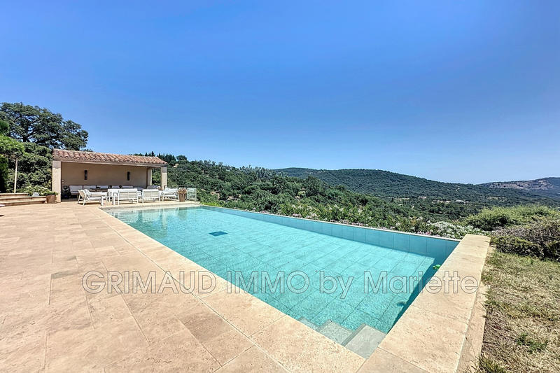Villa - 185 m² - 6 pièces