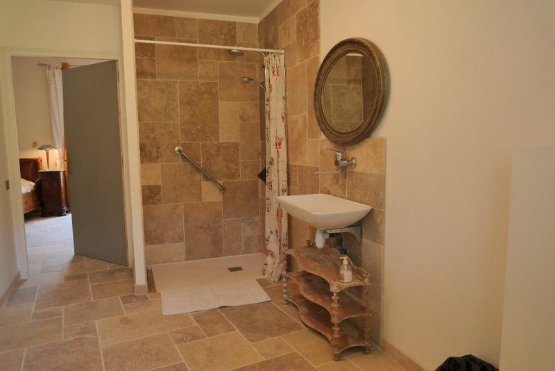 Maison - 430 m² - 16 pièces