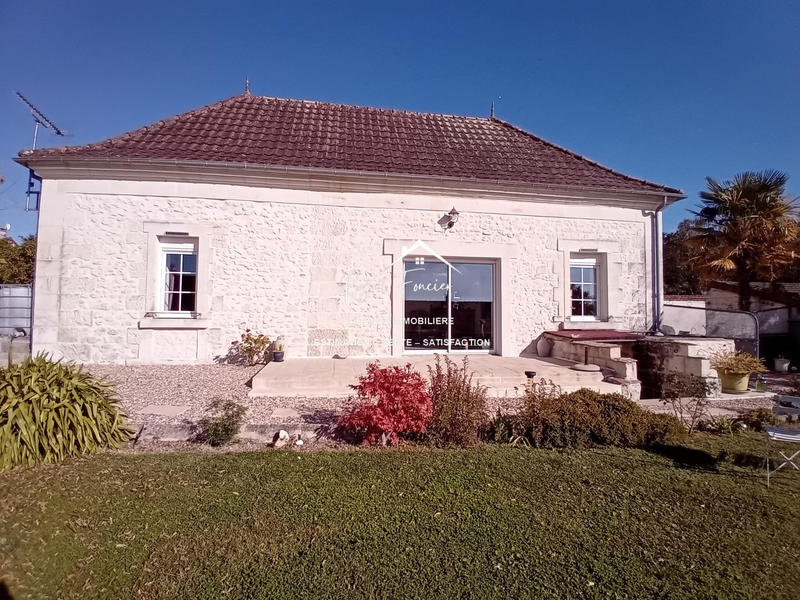 Maison ancienne - 110 m² - 5 pièces