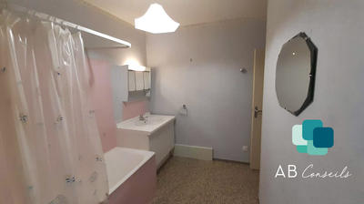 Appartement - 81 m² - 4 pièces