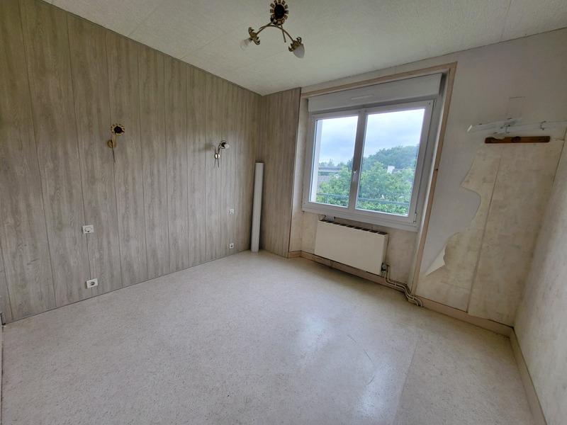 Maison - 124 m² - 8 pièces