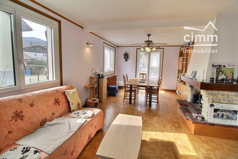 Maison ancienne - 184 m² - 6 pièces