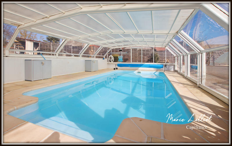 Maison - 204 m² - 8 pièces