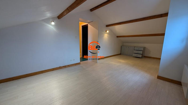 Maison - 103 m² - 5 pièces