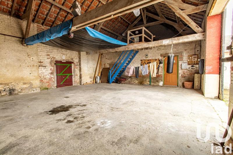 Maison - 330 m² - 15 pièces