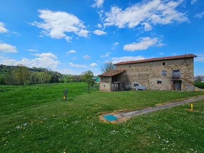 Maison - 150 m² - 3 pièces