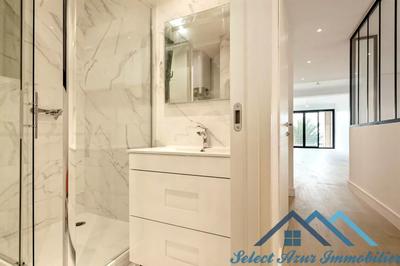 Appartement - 82 m² - 3 pièces