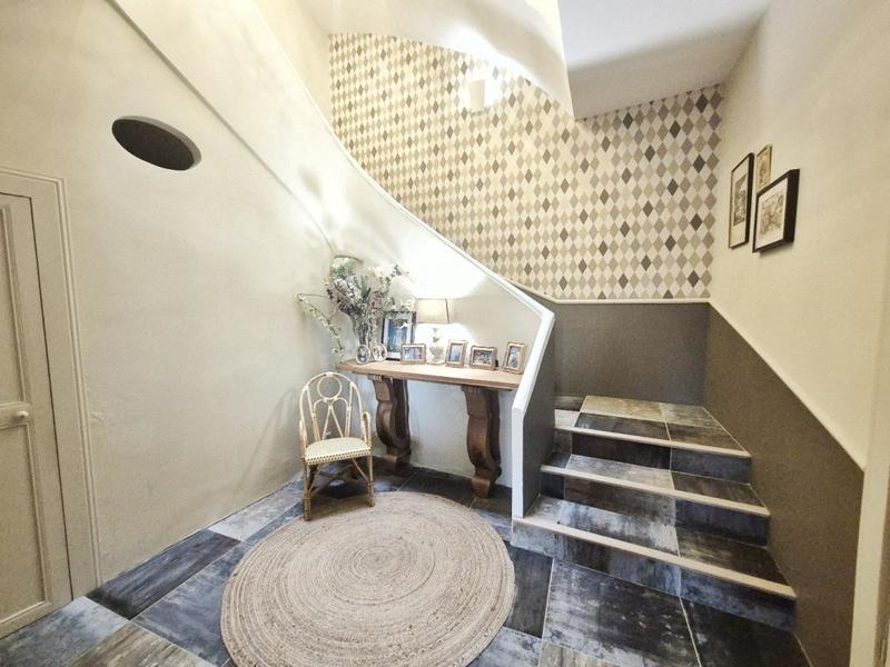 Maison bourgeoise - 200 m² - 7 pièces