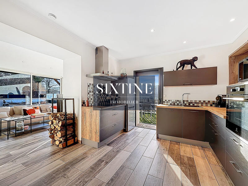 Maison - 80 m² - 4 pièces