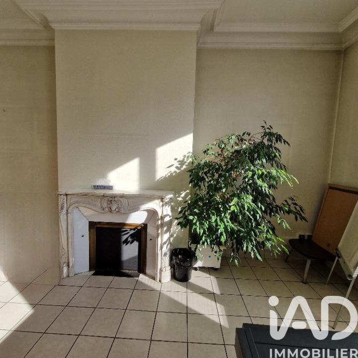 Maison - 440 m² - 14 pièces