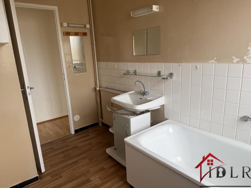 Appartement - 60 m² - 2 pièces