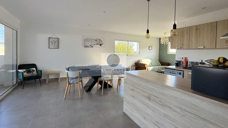 Appartement - 120 m² - 6 pièces