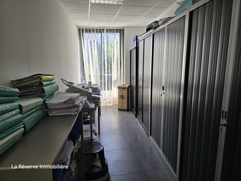 Bureau - 162 m²