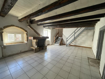 Maison - 110 m² - 4 pièces
