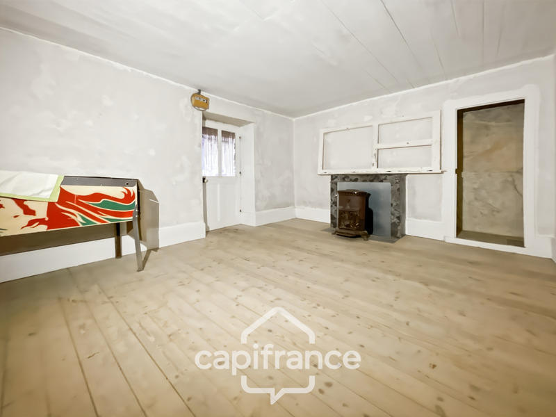 Propriété - 90 m² - 3 pièces