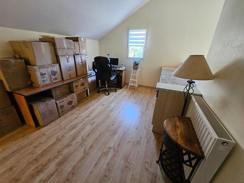 Maison - 140 m² - 4 pièces