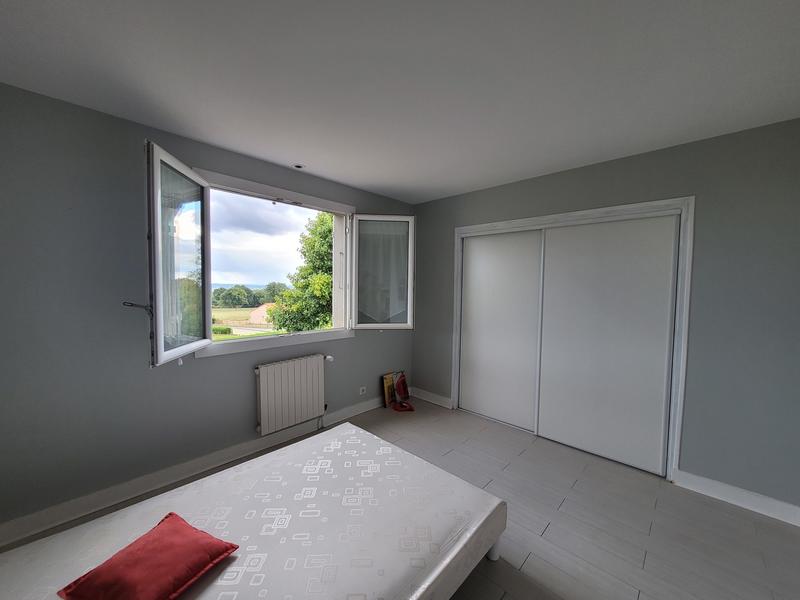 Maison - 130 m² - 8 pièces