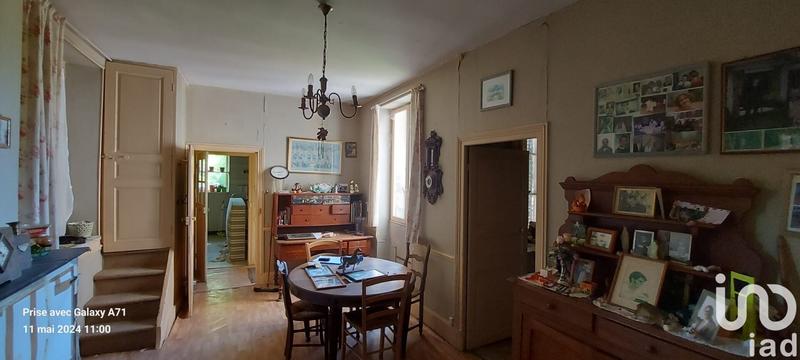 Maison - 335 m² - 12 pièces