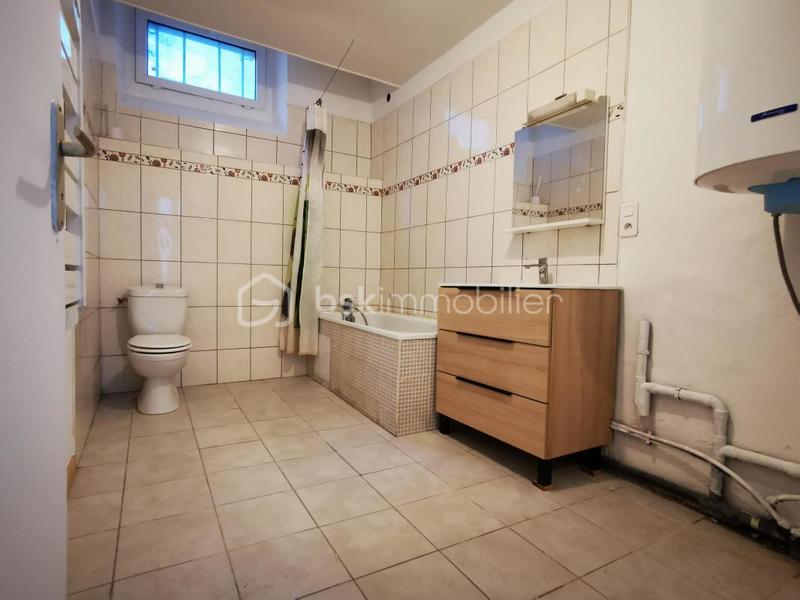 Immeuble - 209 m² - 3 pièces