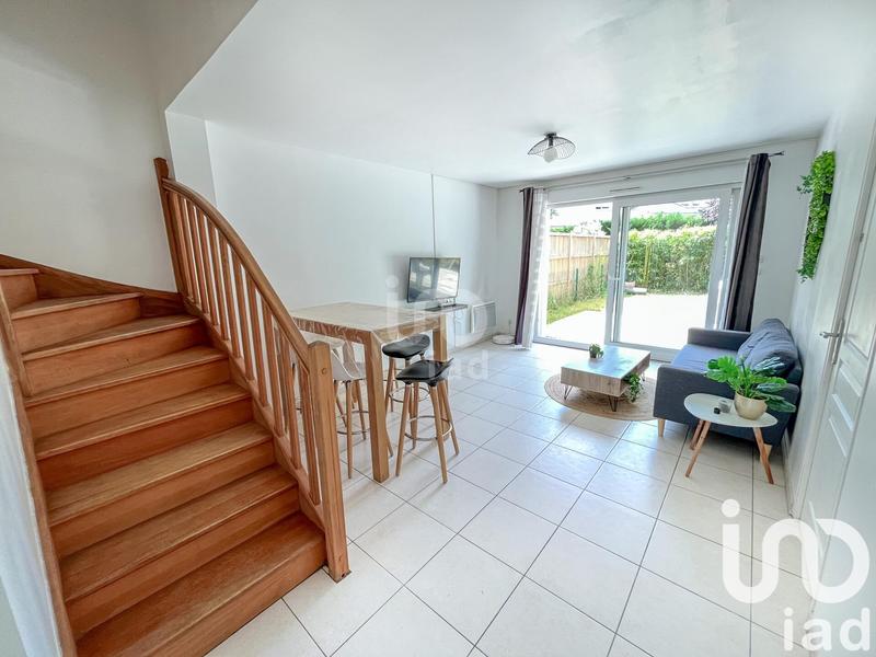 Maison - 104 m² - 6 pièces