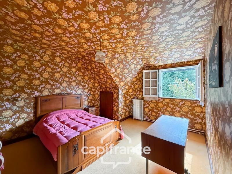 Maison - 162 m² - 7 pièces