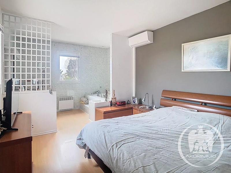 Villa - 105 m² - 5 pièces