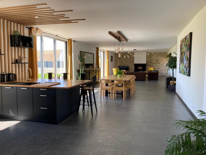 Maison - 600 m² - 18 pièces