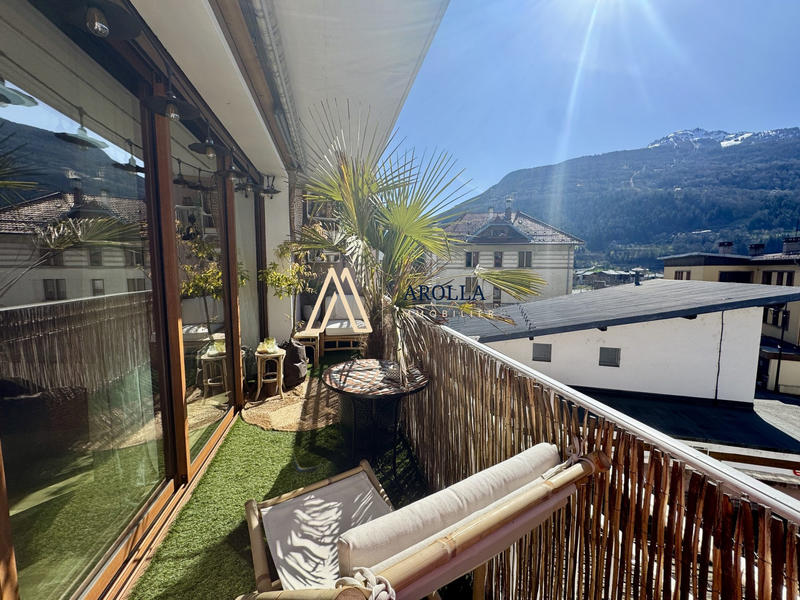 Appartement - 84 m² - 4 pièces