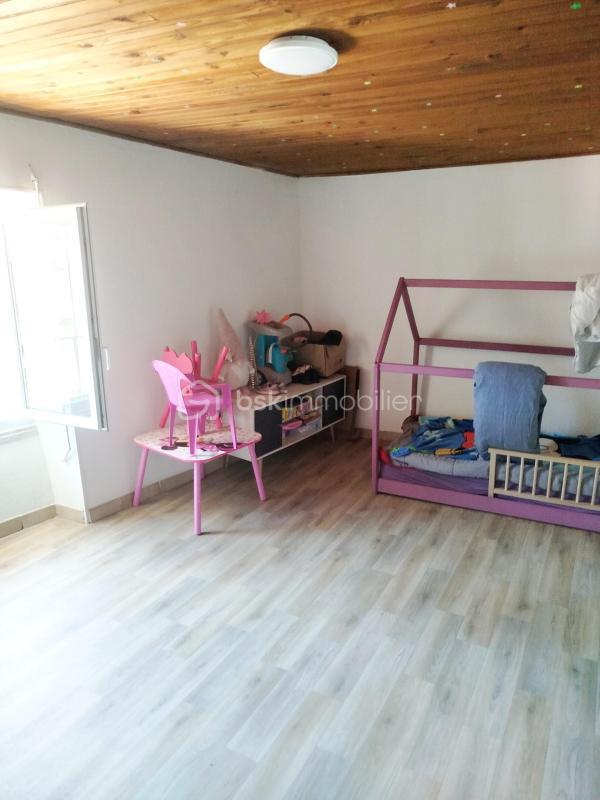 Immeuble - 333 m² - 17 pièces