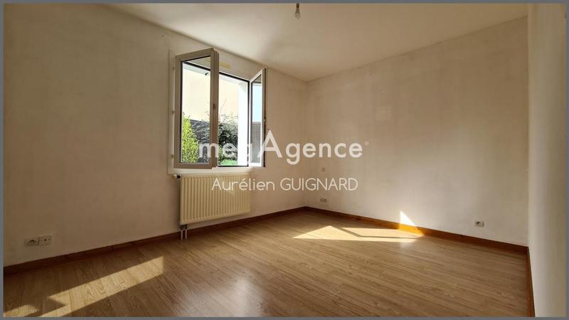 Maison - 90 m² - 6 pièces