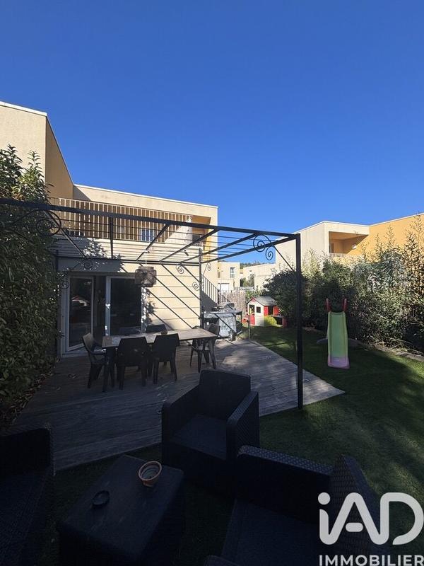 Maison - 87 m² - 4 pièces