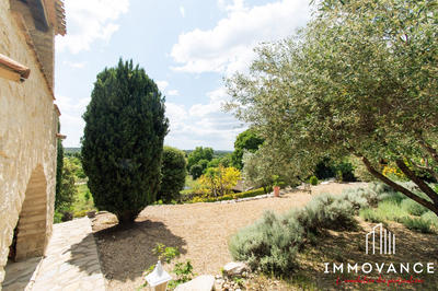 Maison traditionnelle - 161 m² - 6 pièces