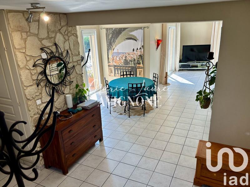 Maison - 164 m² - 6 pièces