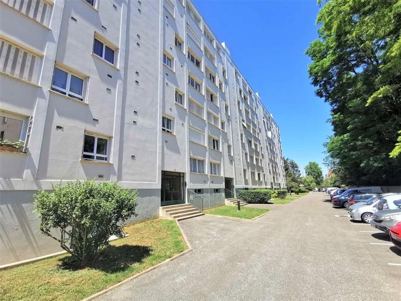 Appartement - 74 m² - 4 pièces