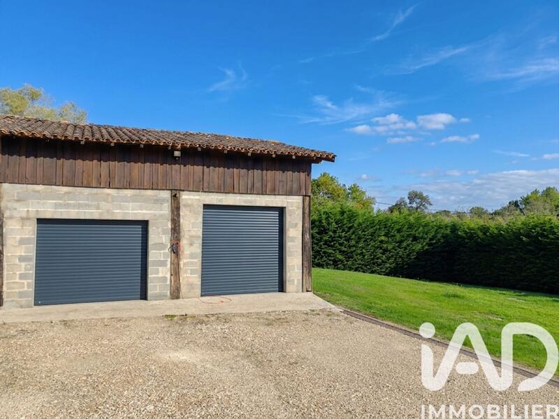 Maison - 190 m² - 5 pièces