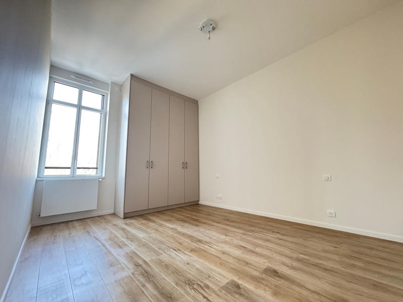 Appartement - 84 m² - 4 pièces