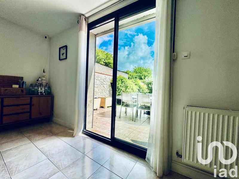 Maison - 104 m² - 5 pièces