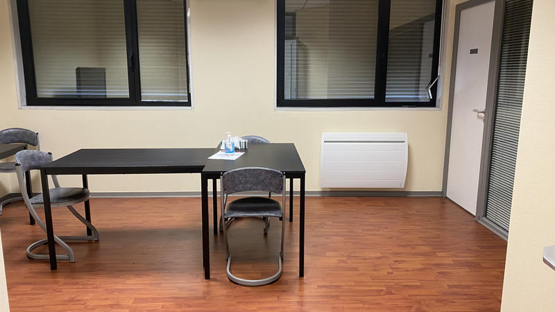 Local commercial - 147 m² - 6 pièces