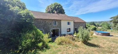 Maison - 84 m² - 3 pièces