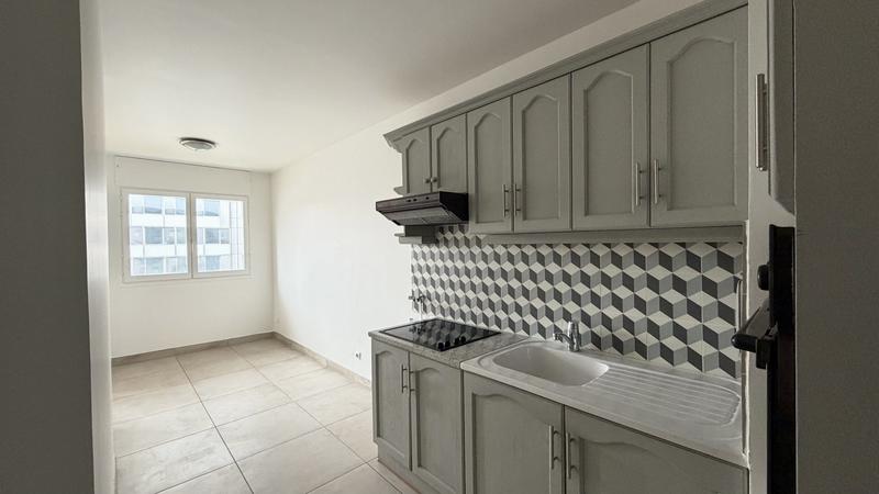 Appartement - 98 m² - 4 pièces