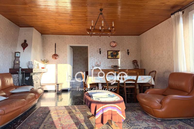 Maison - 178 m² - 8 pièces