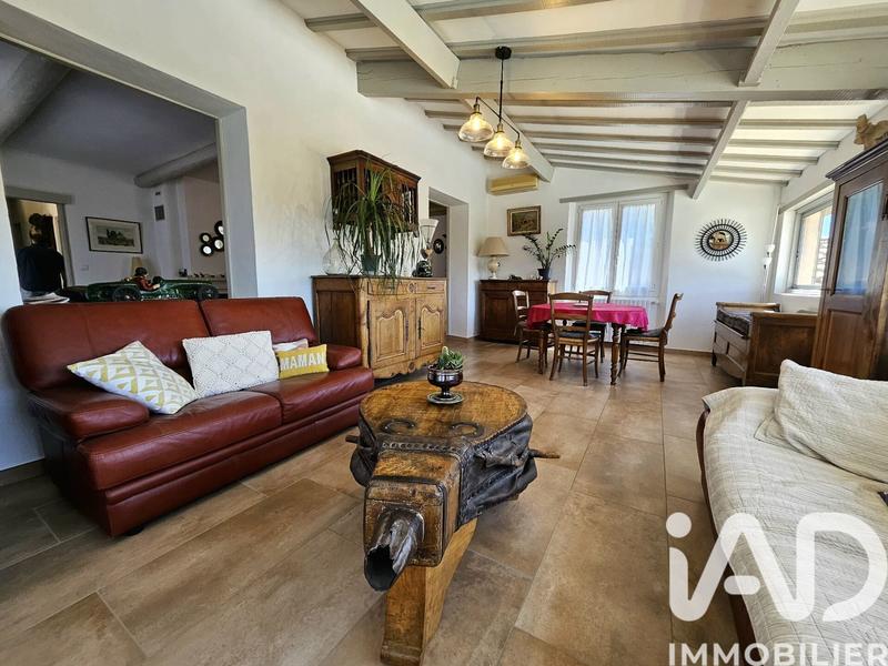 Maison - 171 m² - 7 pièces
