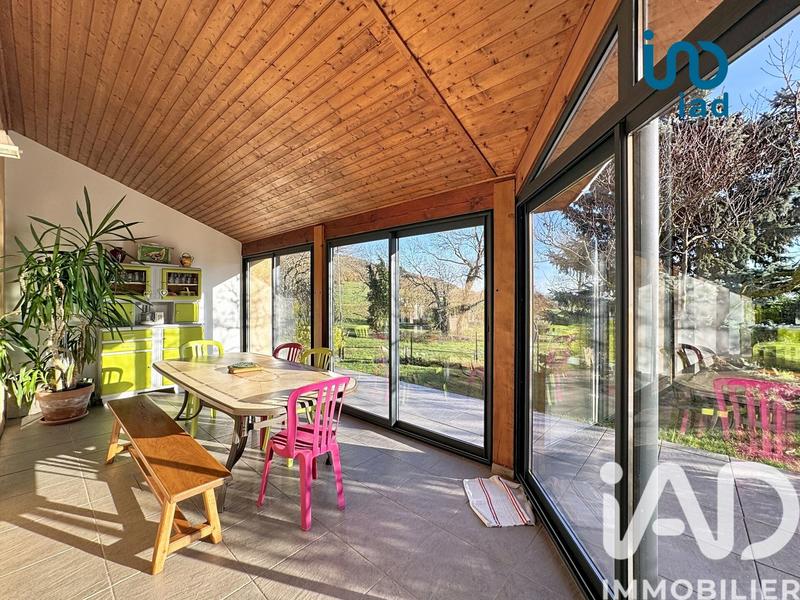 Maison - 200 m² - 10 pièces