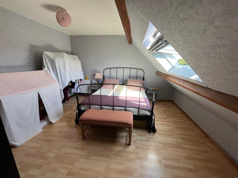 Maison - 121 m² - 6 pièces