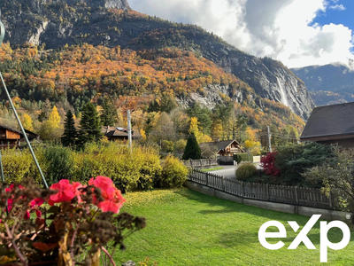 Châlet - 260 m² - 9 pièces