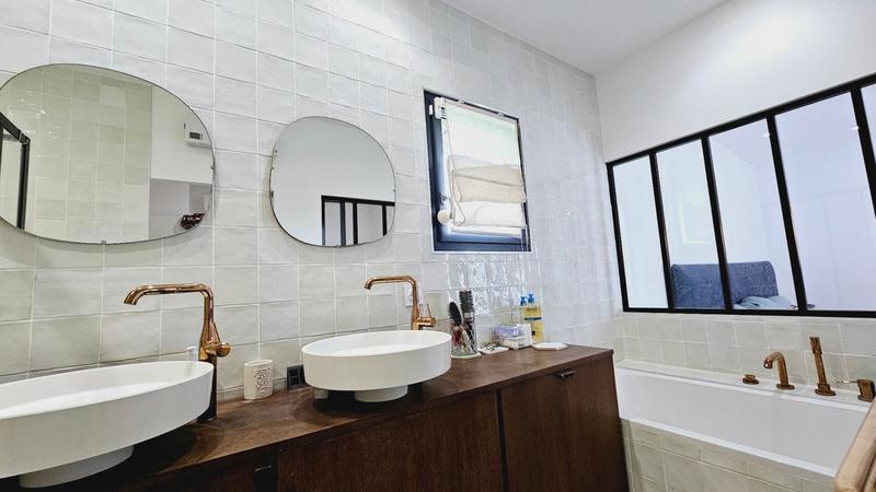 Maison - 163 m² - 5 pièces