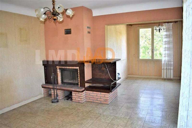 Maison - 139 m² - 9 pièces