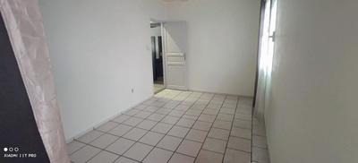 Immeuble - 270 m² - 9 pièces